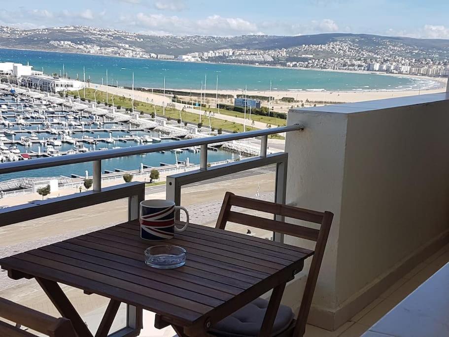 Marina2 View Apartment With Airco Tânger Exterior foto
